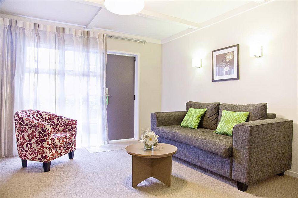 Lake Rotorua Hotel Extérieur photo