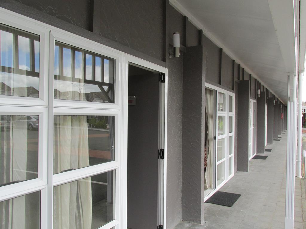 Lake Rotorua Hotel Extérieur photo