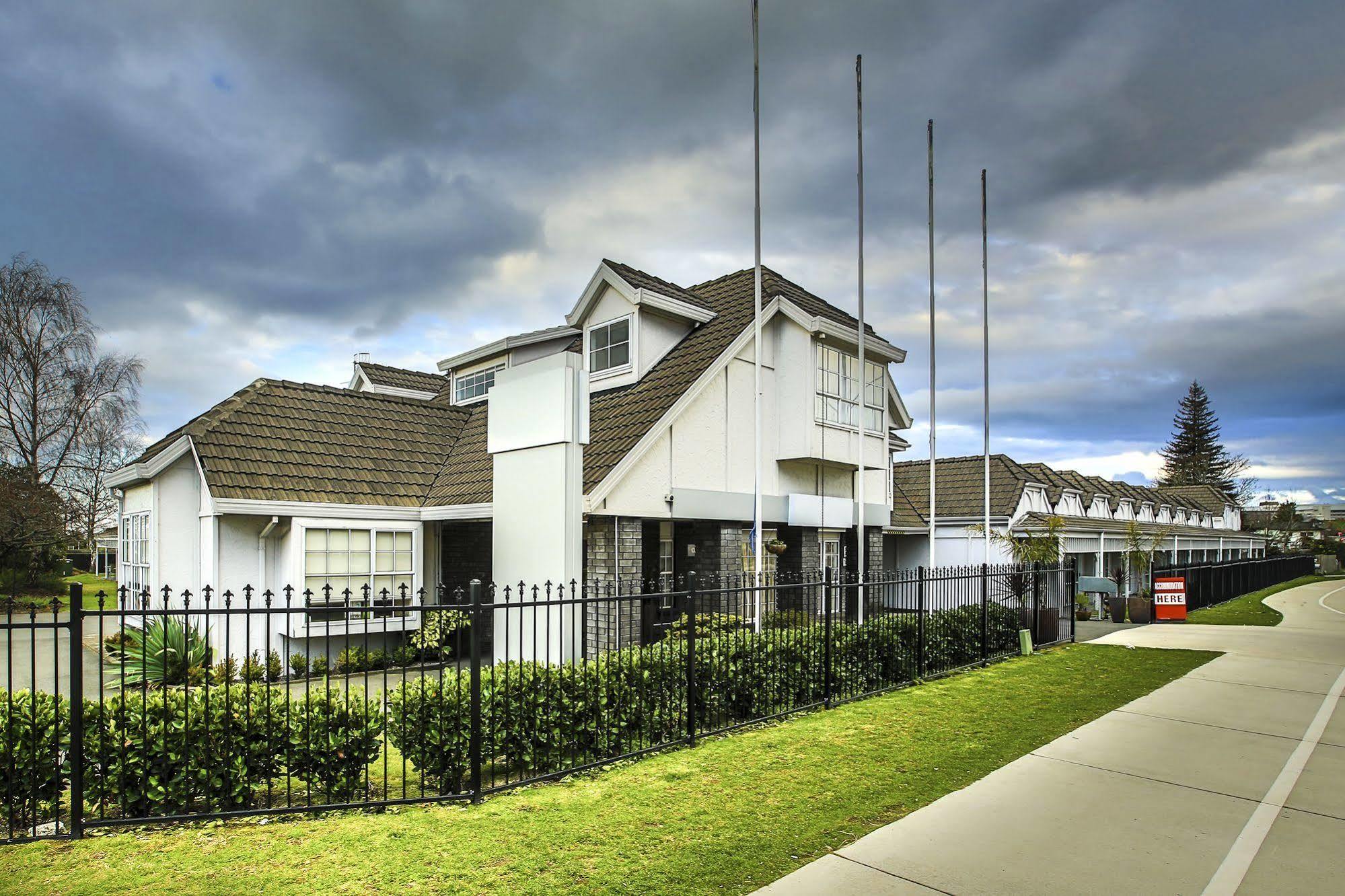 Lake Rotorua Hotel Extérieur photo