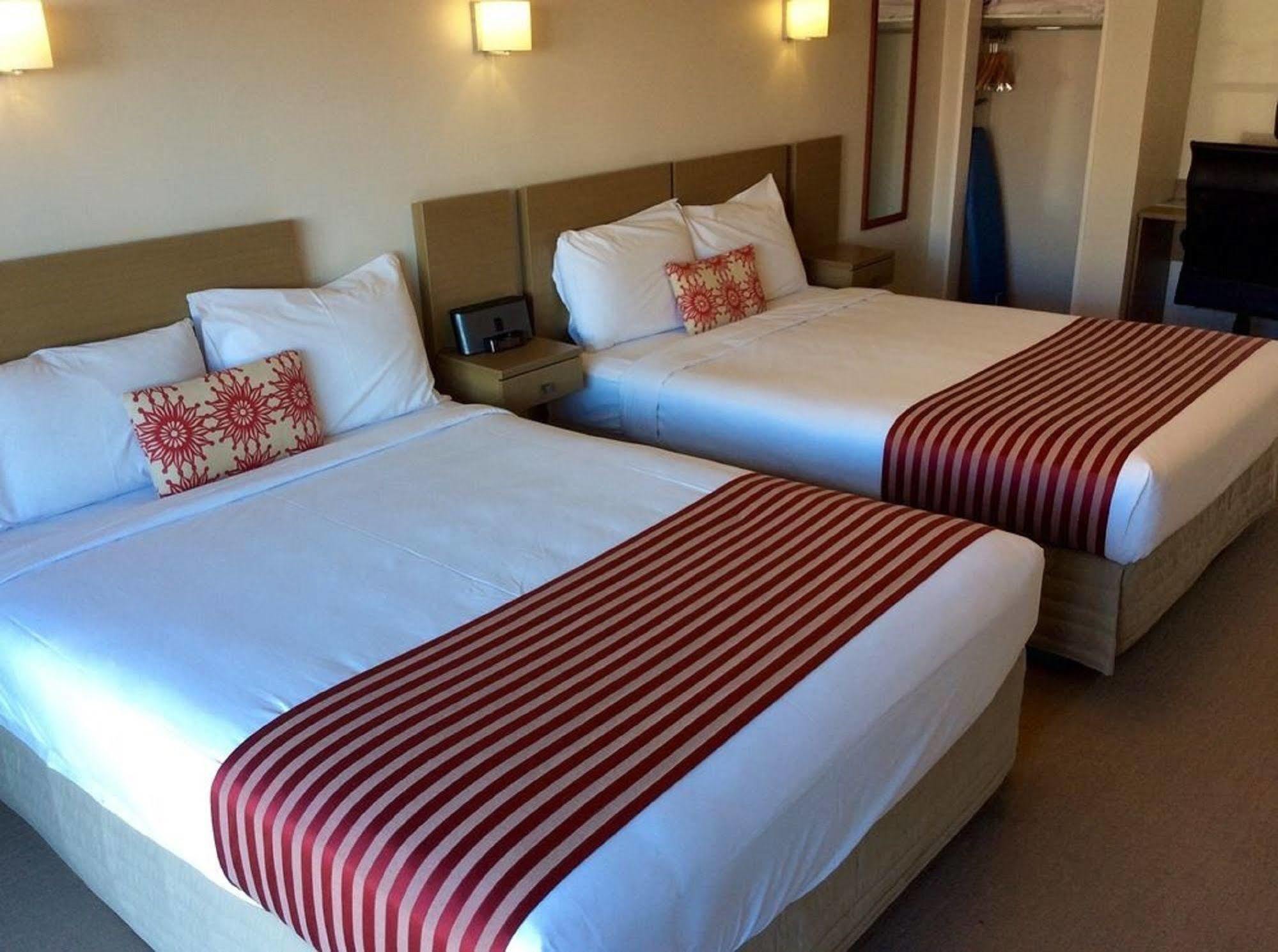 Lake Rotorua Hotel Extérieur photo
